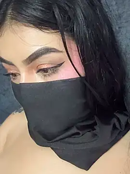 Chat +18 de zharaaa18 ao vivo