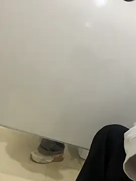 Chat +18 de TavoHot_ ao vivo