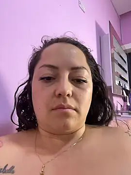 Nails_Lucia Live XXX Chat