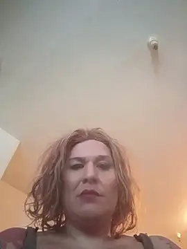 deedeedoll82222n Live XXX chat