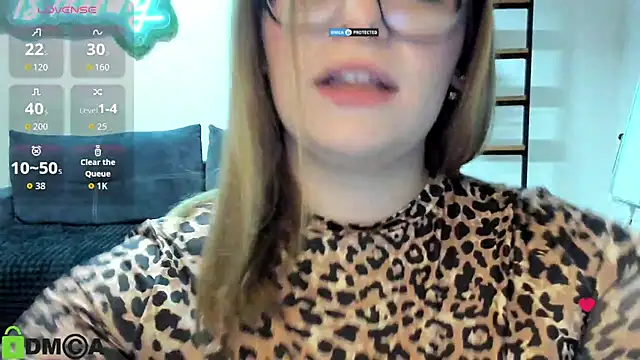 JuliNy_x 라이브 XXX 채팅