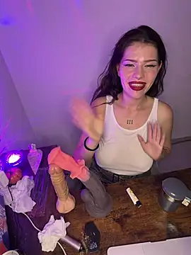 دردشة SunnyBunny19 الجنسية المباشرة