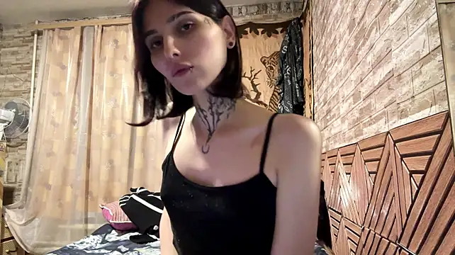 SweetFemBoyy লাইভ XXX চ্যাট