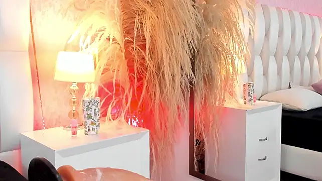 Sophi_rae - Plug anal and control toys