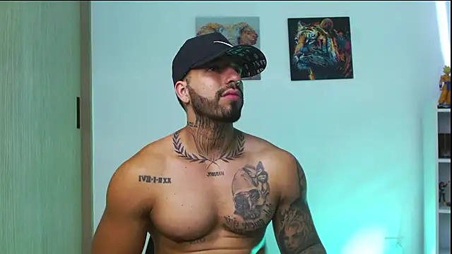 Chat XXX ao vivo de Jacobb_Phoenix