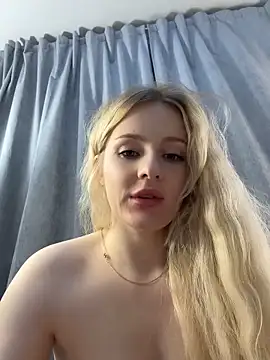 Chatroom XXX en direct de CaseyCumFace