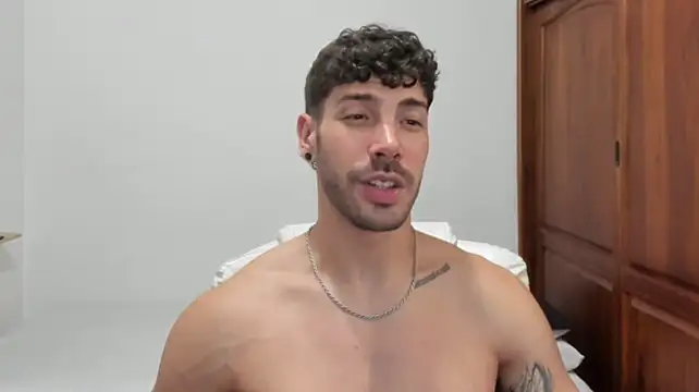 Show de webcam de Guyinthemountain