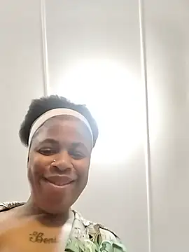 ClitorisBoobs' Live XXX Chat