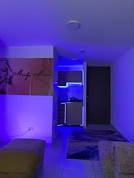 Mydreams69のライブXXXチャット