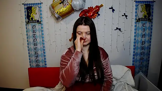 MavkaCute - vibrate my pussy💦💦💦😍😍😍👅👅👅