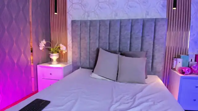 SofiiCruz Adlı Modelin Canlı XXX Sohbeti