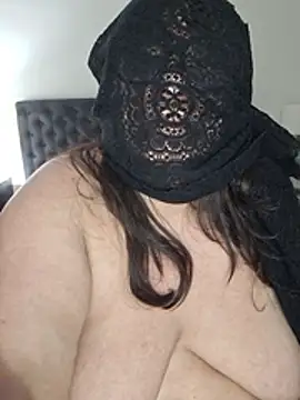 Grosse_audacieuse - 3 min toy control