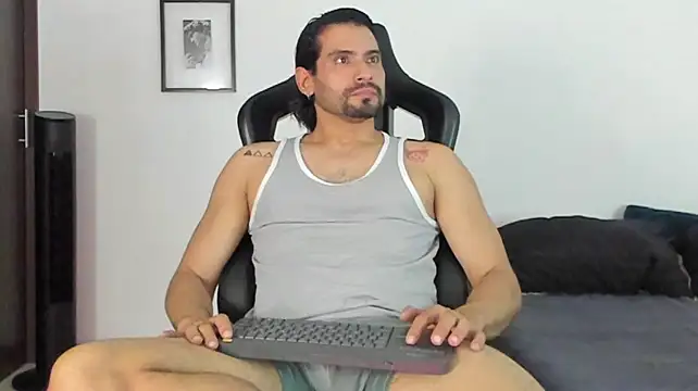 Dereck_vega's Live XXX Chat
