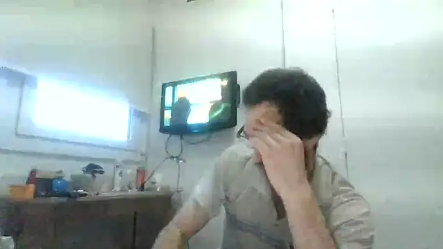 Overload86High Live XXX-chat