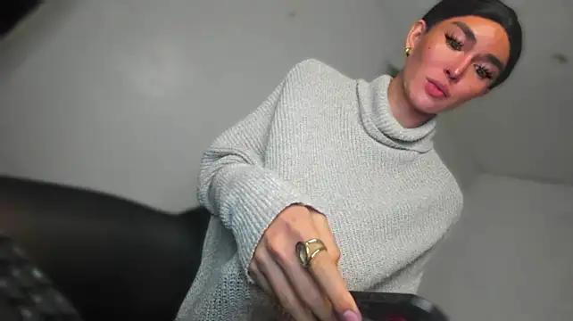 Chat XXX Live MistressNextDoor_