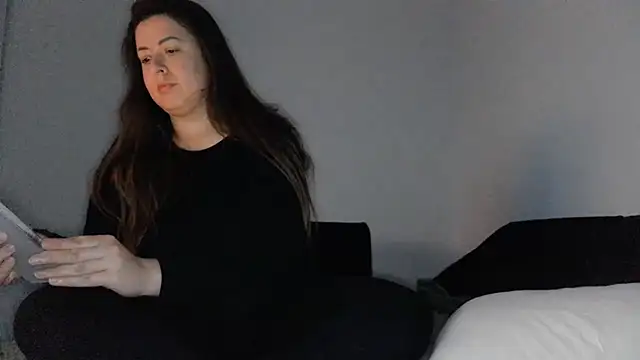 Monia9530's Live XXX Chat