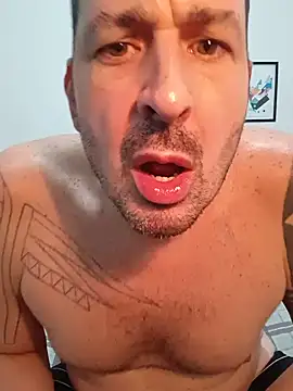 DaddyCloudLatin: απευθείας συνομιλία ΧΧΧ