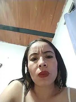 Онлайн чат XXX Alice_lummy