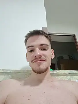 XXX chat uživo modela darkboy665