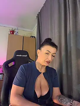 Czat XXX na żywo – Hotangel75