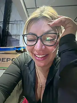 Онлайн чат XXX DIANITA_1988