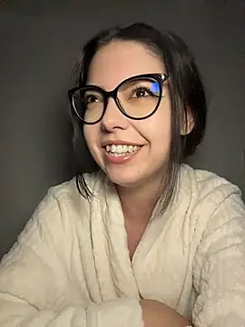 KaylaLewyss - 🥳Congrats on 24 K followers🥳+🎁+whatsp