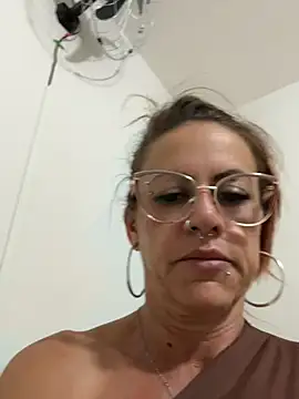 Show de webcam de depildeluxo