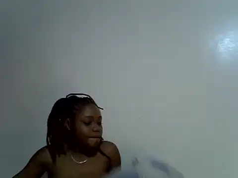 Lovely_vee - clap ass for you daddy