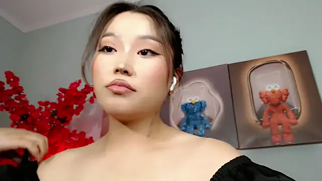ichibenn Live XXX chat