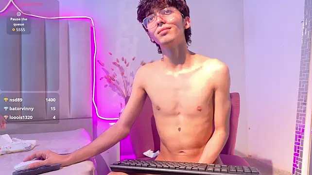 Twink_Sebas7's Live XXX Chat