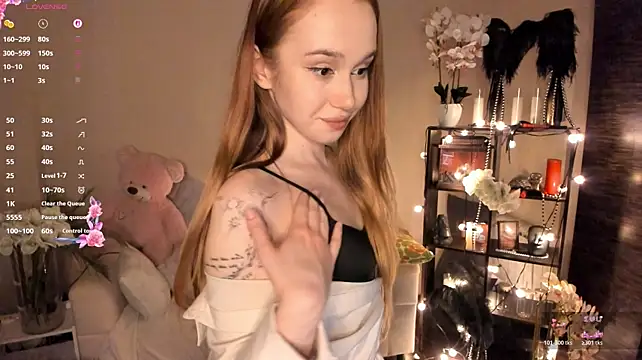 Red__sunnny - Show tongue