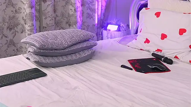 ScarletVex élő XXX-chatje