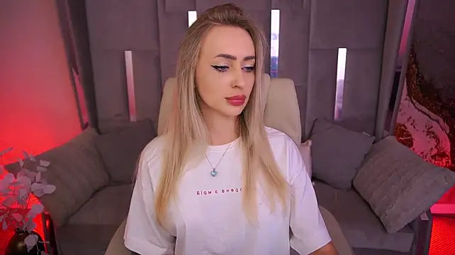 GraceCandy Adlı Modelin Canlı XXX Sohbeti