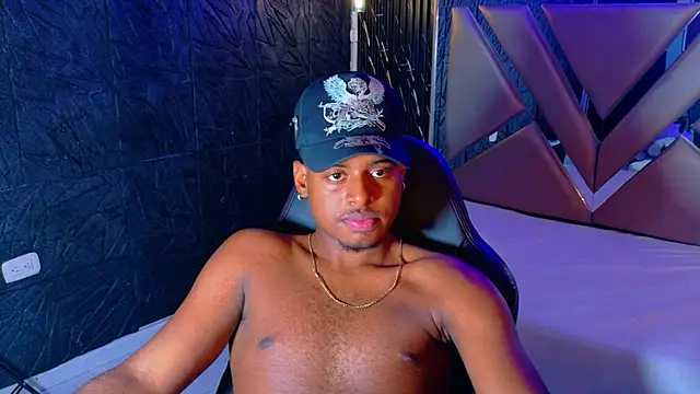 Chat +18 de joel_embid ao vivo