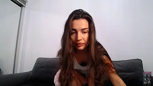 Laura_Bess: απευθείας συνομιλία ΧΧΧ