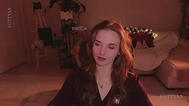XXX chat uživo modela -Kottyaa-