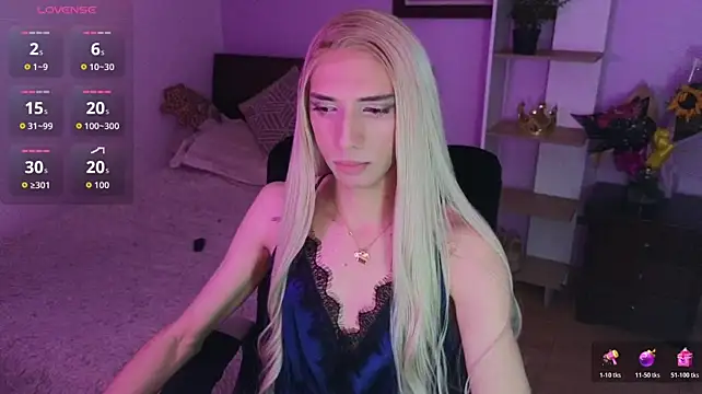mirandahabach333's Live XXX Chat