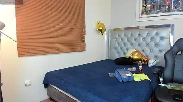 fem_danny7 Chat XXX live