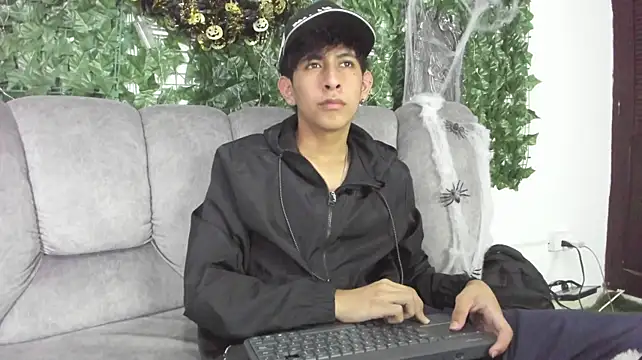 JulianGalan Live XXX-chat