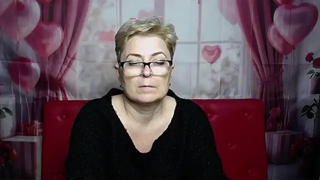 EmiliaGree: απευθείας συνομιλία ΧΧΧ