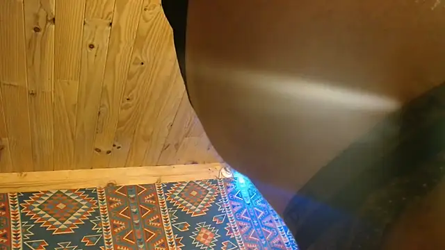 XXX chat uživo modela coquinfrenchaud
