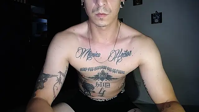 xxxmethodic élő XXX-chatje