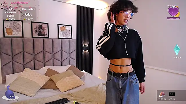 Sweet_Poison37's Live XXX Chat