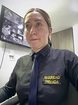 Suzy-111 - 👿I SUCK COWORKER BALLS 🥵