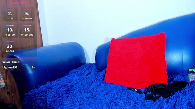 Онлайн чат XXX Cleopatra_Trans