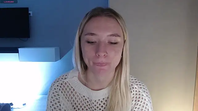 Онлайн чат XXX Emily_Hartt