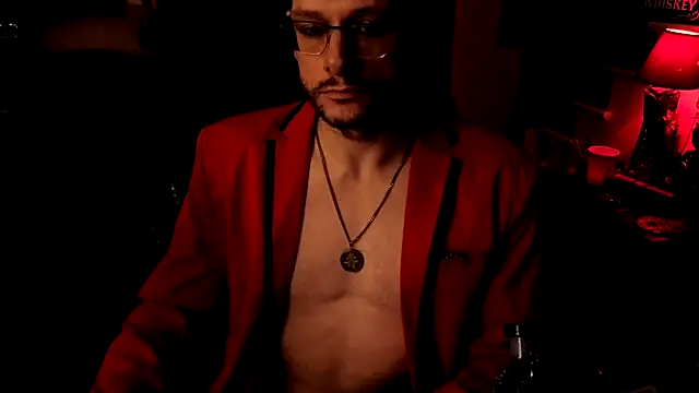 MasterDaddyCool élő XXX-chatje