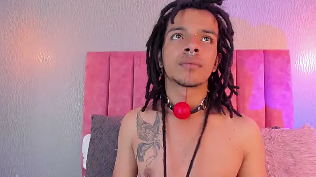 Lucas_jones Chat XXX in diretta