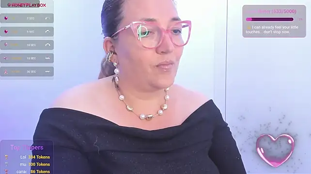 Naty_Mature_'s Live XXX Chat
