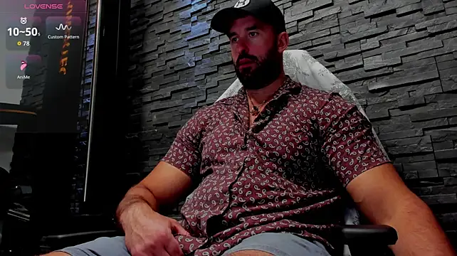 David_Big_Daddy Adlı Modelin Canlı XXX Sohbeti